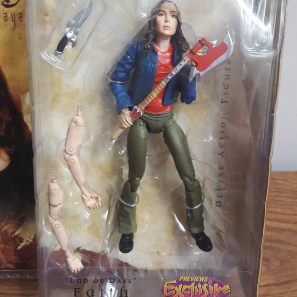 Diamond Select Buffy the Vampire Slayer End of Days Faith Figure - Picture 2 of 4